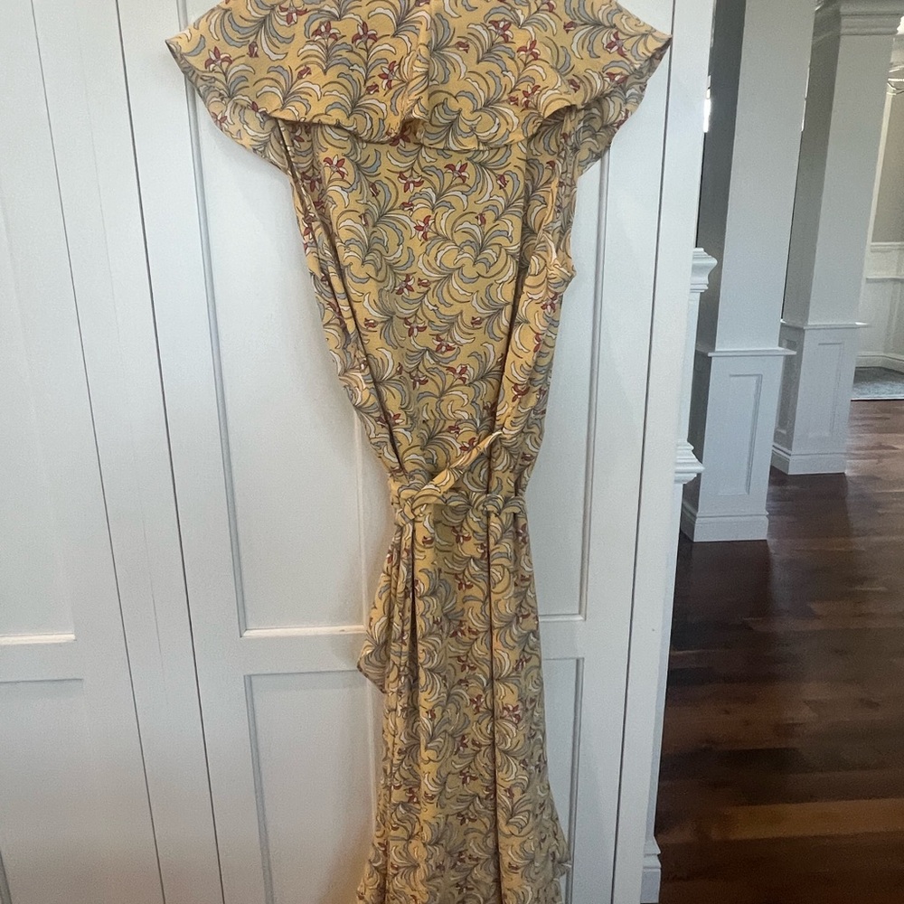 Max Studio Yellow HiLo Wrap Dress - Picture 3 of 6